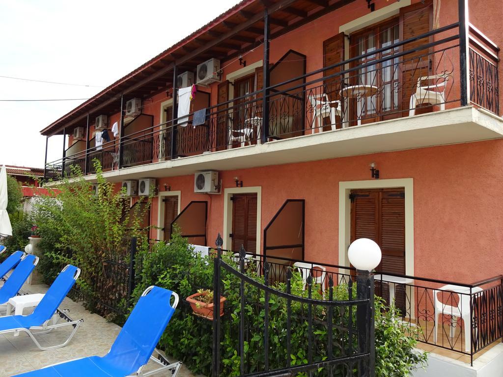 Marilena Apartments & Studios Ypsos Eksteriør bilde