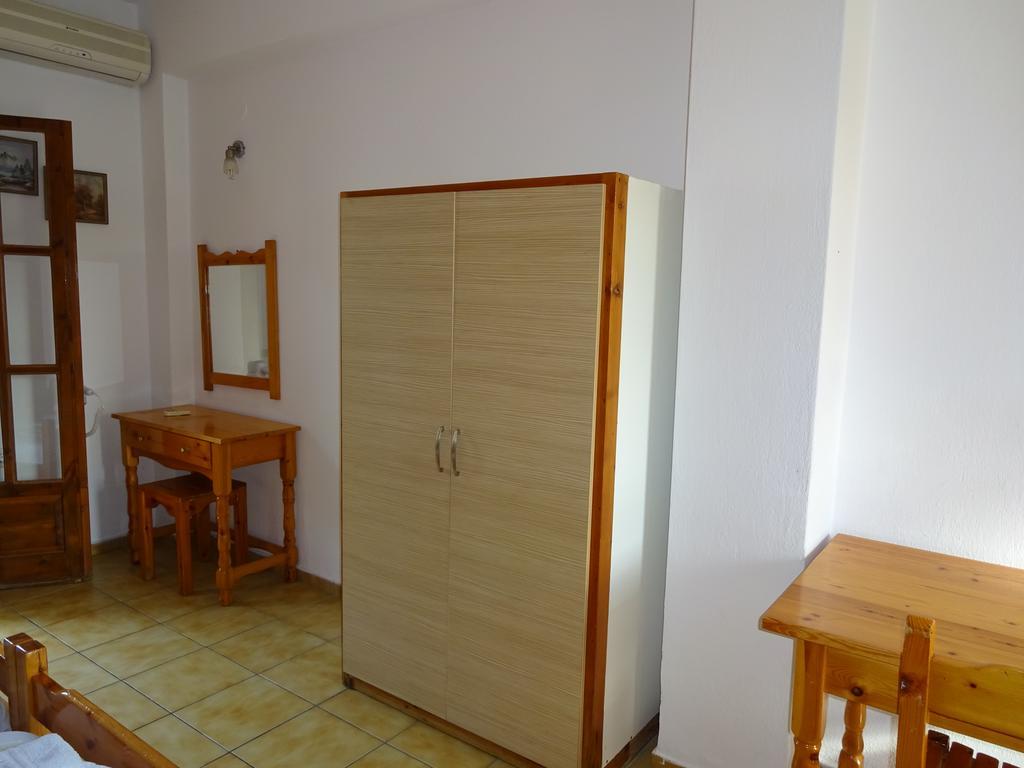 Marilena Apartments & Studios Ypsos Eksteriør bilde